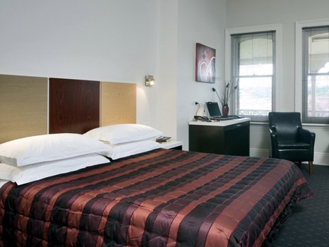 Auldington Hotel - Melbourne Tourism 3