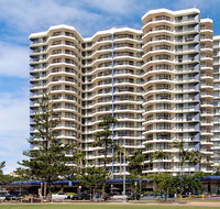Beach House Seaside Resort - Melbourne Tourism