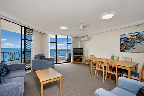 Beach House Seaside Resort - Melbourne Tourism 3