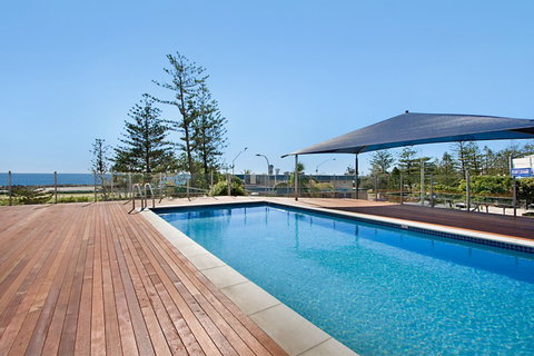 Beach House Seaside Resort - Melbourne Tourism 7