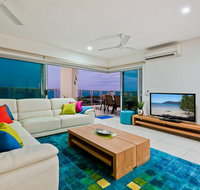 Beachlife Sea Breeze Luxury  Apartment Harbour Views - Melbourne Tourism