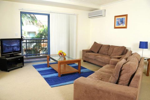 Bella Mare Beachside Apartments - Melbourne Tourism 0