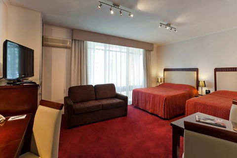 BEST WESTERN Ensenada Motor Inn & Suites - Melbourne Tourism 3