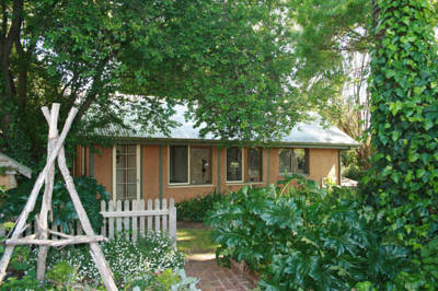 Birch House Koroit - Melbourne Tourism 0