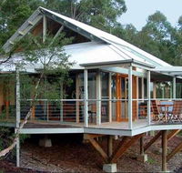 Bombah Point Eco Cottages - Melbourne Tourism