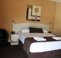Bowen Inn Motel - Melbourne Tourism