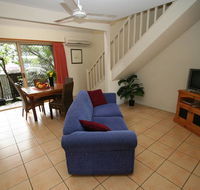 Byron Central Apartments - Melbourne Tourism