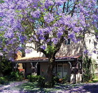 Callam Court - Melbourne Tourism