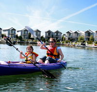 Captains Cove Waterfront Apartments - Melbourne Tourism