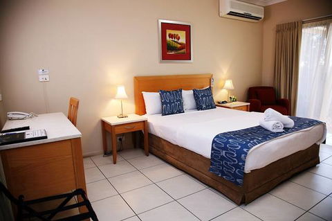 Cascade Motel In Townsville - Melbourne Tourism 0