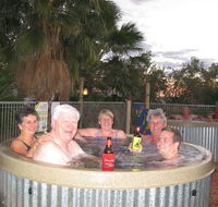 Channel Country Tourist Park  Spas - Melbourne Tourism