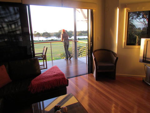 Club Yamba Luxury Hilltop Villas - Melbourne Tourism 10