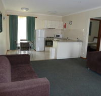Comfort Inn  Suites Werribee - Melbourne Tourism