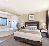 Comfort Inn On Raglan