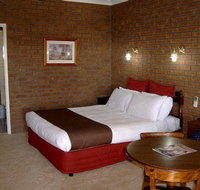 Commercial Golf Resort - Melbourne Tourism