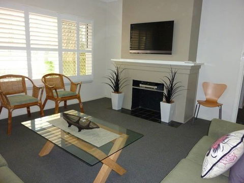 Country Apartments - Melbourne Tourism 1