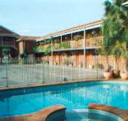 Courtyard Motor Inn - Melbourne Tourism