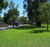 Cowra Holiday Park - Melbourne Tourism