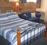 Cunningham Shore Motel - Melbourne Tourism