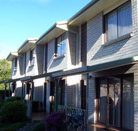 Davey Place Holiday Town Houses - Melbourne Tourism