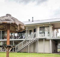 River Shack Rentals - Morgan  pelican pde - Melbourne Tourism