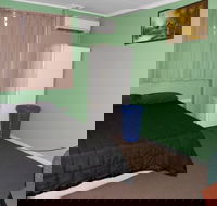 Micks Accommodation Club - Melbourne Tourism