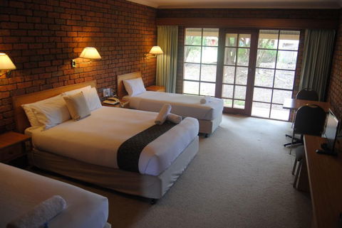 Grange Burn Motel - Melbourne Tourism 3