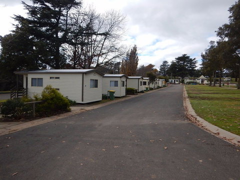 Yass Caravan Park - Melbourne Tourism 0