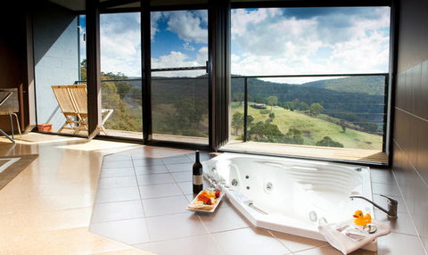 Eagle View Escape - Melbourne Tourism 2