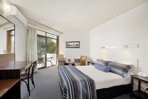 East Port Motor Inn - Melbourne Tourism 1