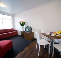 Easystay One Bedroom Apartment - Raglan Street - Melbourne Tourism