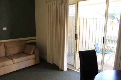 Fairways Resort - Melbourne Tourism 3