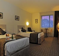 Golden Pebble Hotel