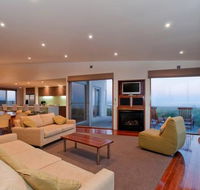 Hearn's Beachside Villas - Melbourne Tourism