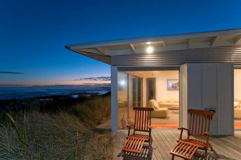 Hearn's Beachside Villas - Melbourne Tourism 2