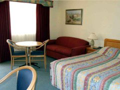 Highlands Motor Inn - Melbourne Tourism 0