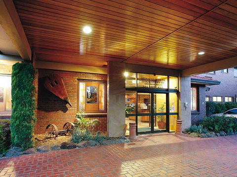 Hotel Bruce County - Melbourne Tourism 0