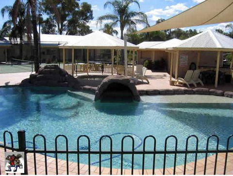 Jolly Swagman Motor Inn - Melbourne Tourism 0