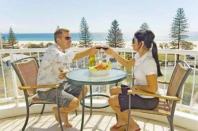 Kirra Beach Apartments - Melbourne Tourism 6