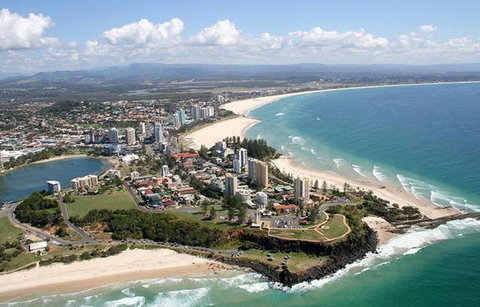 Kirra Beach Apartments - Melbourne Tourism 9