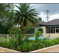 Robinsons Cabin - Melbourne Tourism