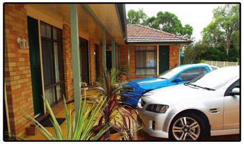 Robinsons Cabin - Melbourne Tourism 4