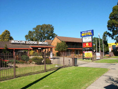 Maclin Lodge Motel - Melbourne Tourism 0