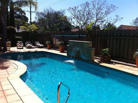 Marion Motel & Apartments - Melbourne Tourism 0