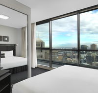 Meriton Serviced Apartments - Campbell Street - Melbourne Tourism
