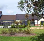 Mick O'Sheas Irish Pub Motel - Melbourne Tourism