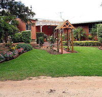 Mulanah Gardens BB Cottages/Wedding Venue - Melbourne Tourism