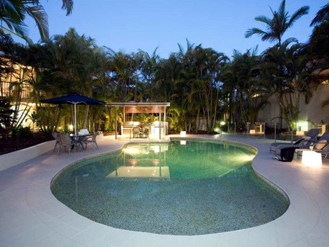 Noosa Tropicana - Melbourne Tourism 2