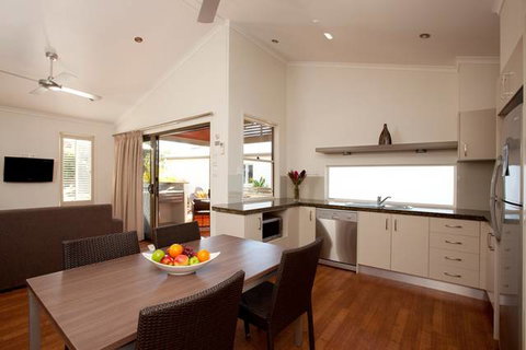 NRMA Treasure Island Holiday Park - Melbourne Tourism 2