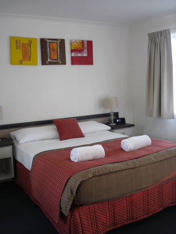 Oakey Motor Inn - Melbourne Tourism 1